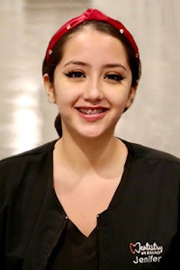 Registered dental assistant Jessica